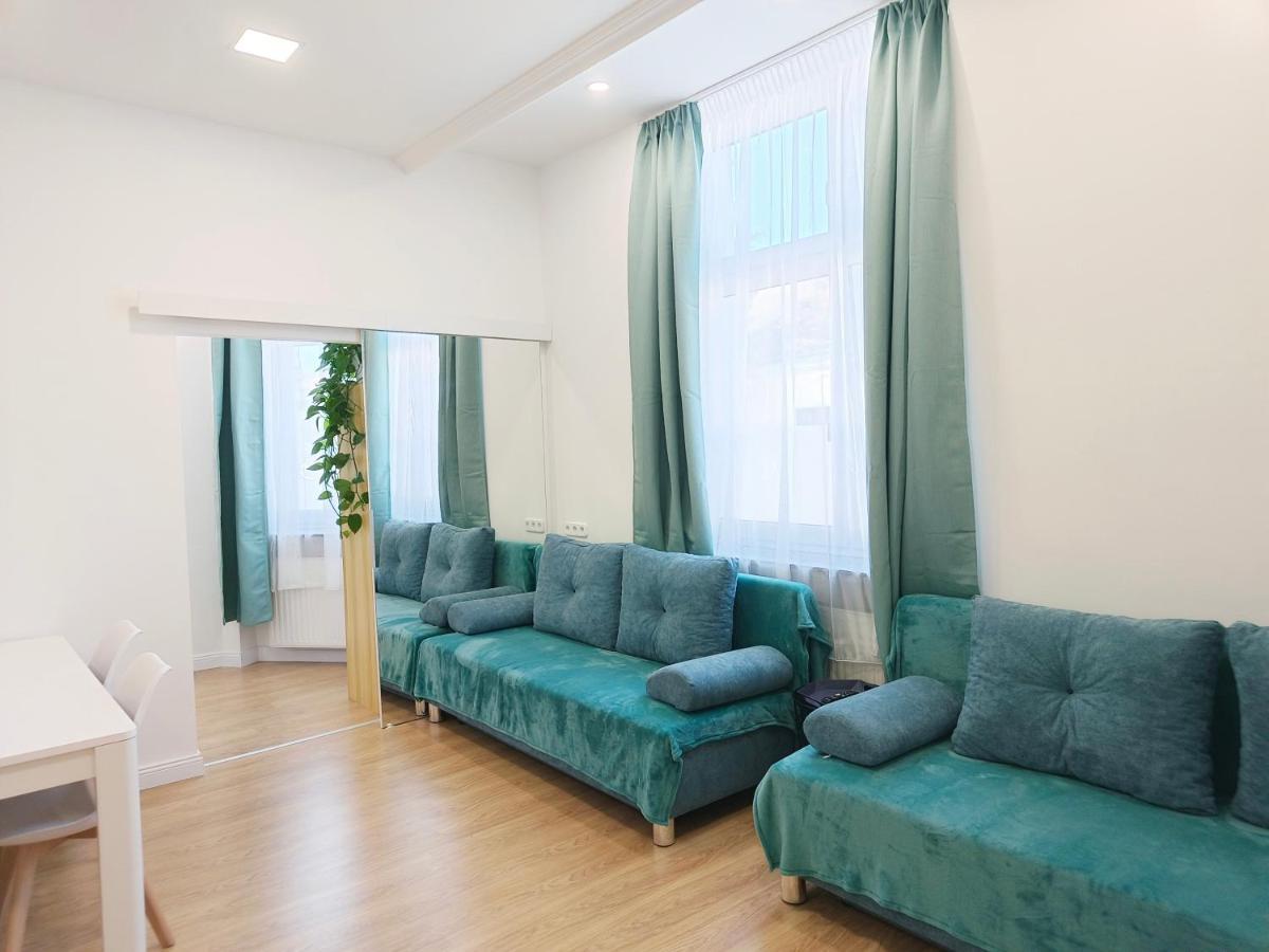Ruyi Holiday Sopron Exterior photo