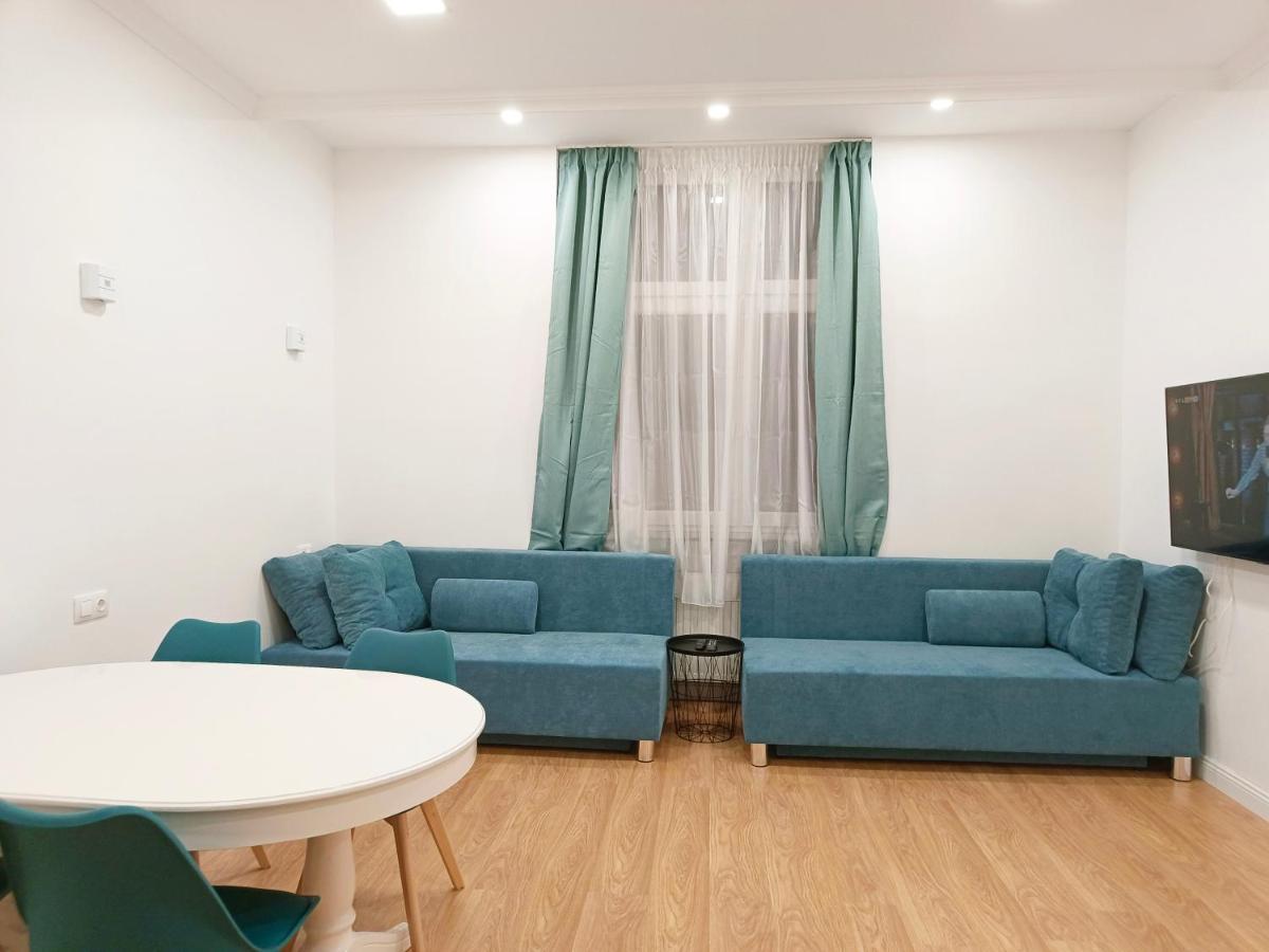 Ruyi Holiday Sopron Exterior photo